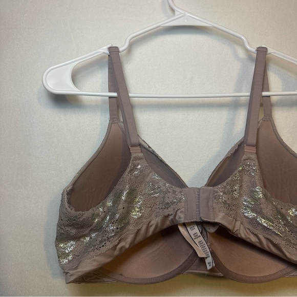 Victoria Secret Body By Victoria Perfect Shape Lace Bra Size 38DD Color Pink - Picture 5 of 8